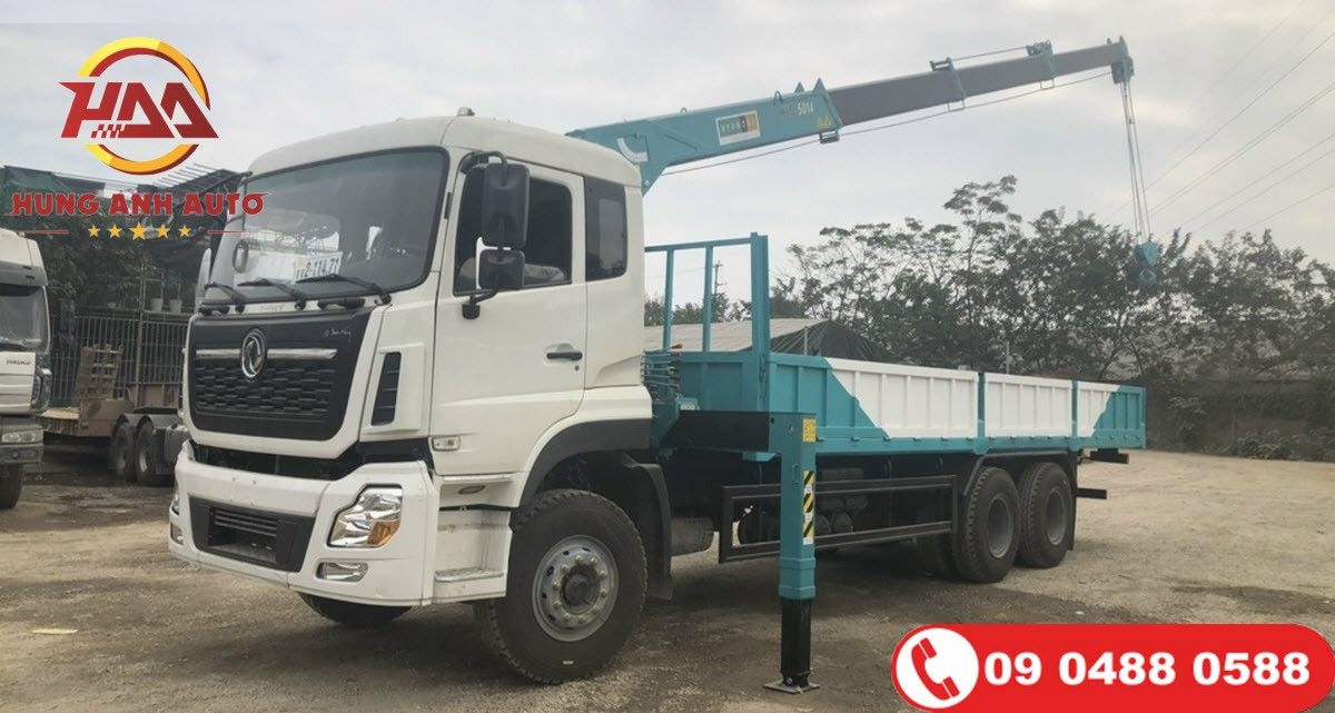 Alt text: Cẩu Hyundai Everdigm trên xe tải DFM