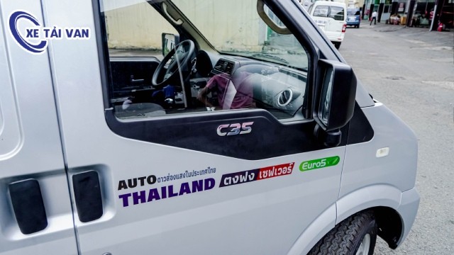 Gương chiếu hậu của xe van dfsk c35 5 chỗ