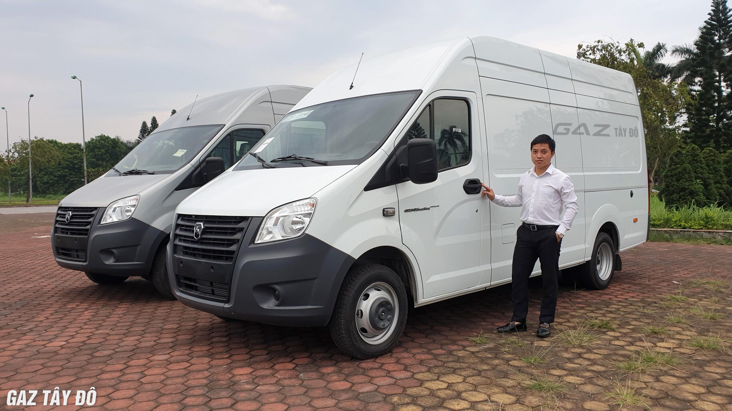 gaz van 3 chỗ
