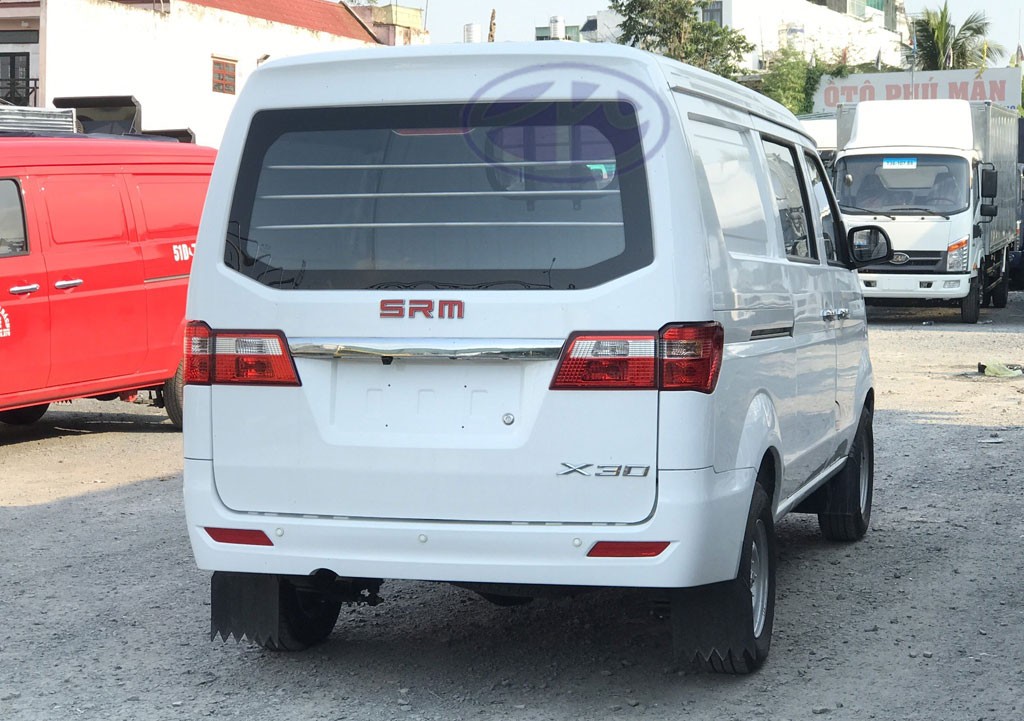 Rear view of a Dongfeng pickup truck