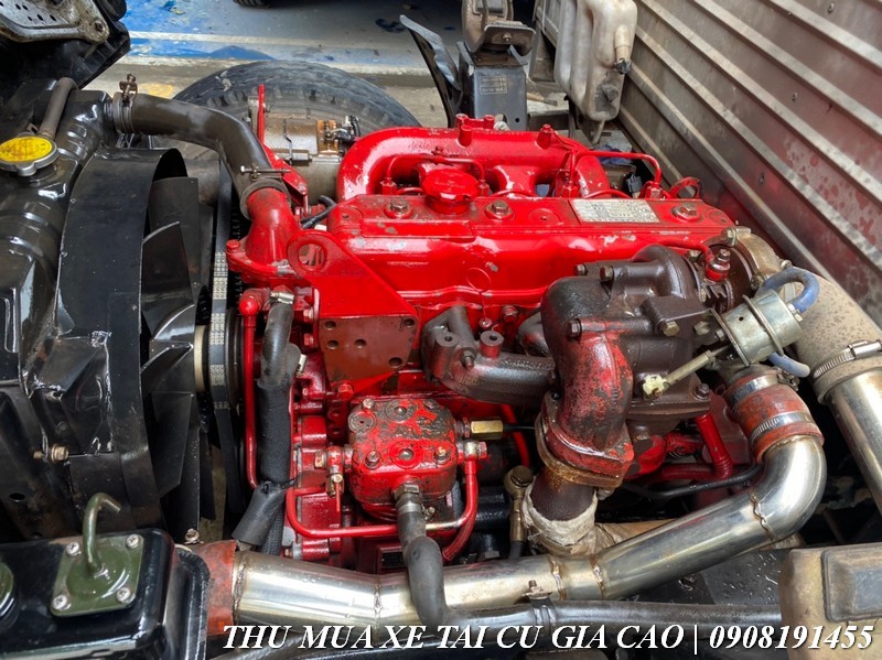 Hình ảnh cận cảnh lốp xe tải Jac 3t4 đời 2014