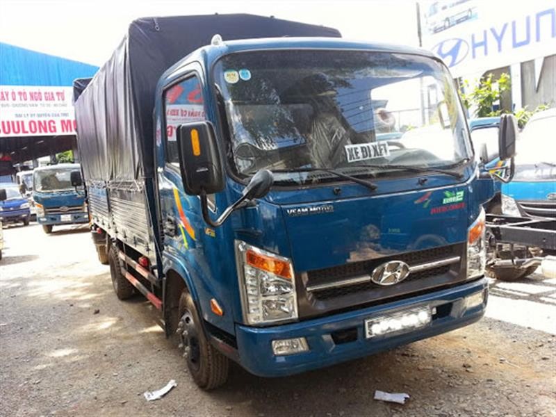 Xe tải Veam VT250 thùng kín