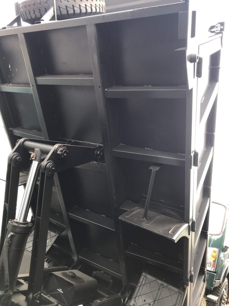 Vérin de benne en A robuste du camion benne TMT Daisaki 3T45