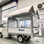 Xe tải Tera 100 thùng cánh dơi bán hàng lưu động