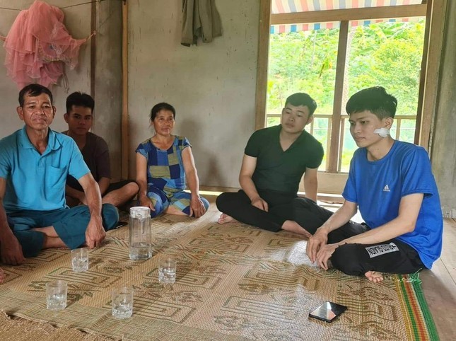 Anh Hà Văn Thanh kể lại vụ tai nạn xe tải đè bẹp xe con kinh hoàng tại Hòa Bình