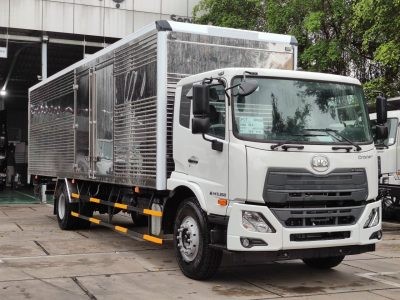 Xe tải UD Croner 8 tấn thùng kín nhập khẩu Thái Lan