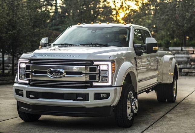 Ford F-450 Super Duty