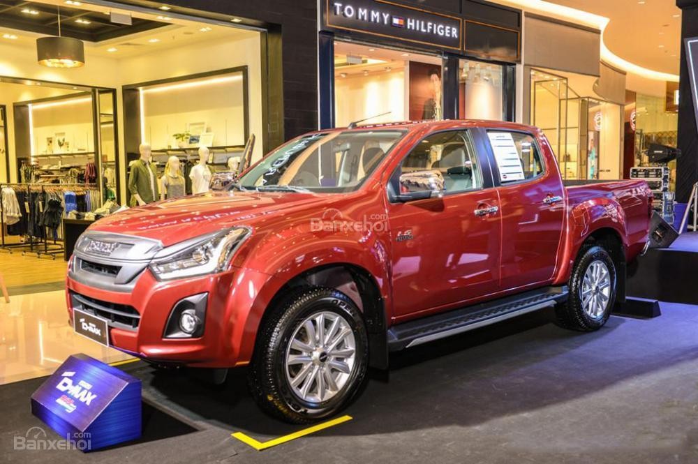 Ngoại thất Isuzu D-Max 2019