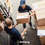 Xe tải chở hàng