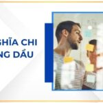 Alt text: Xe tải đang vận chuyển hàng hóa trên đường, minh họa cho chi phí xăng dầu xe tải