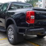 Giá Xe Ford Ranger Bán Tải XLT Màu Đen: Thông Tin Chi Tiết