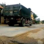 Nhiều đoạn đường xuống cấp nghiêm trọng...