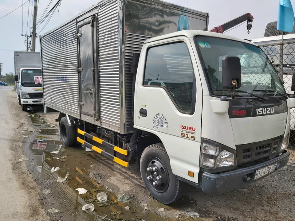 Gebrauchter Isuzu LKW, Baujahr 2014, 1.9 oder 2.2 Tonnen