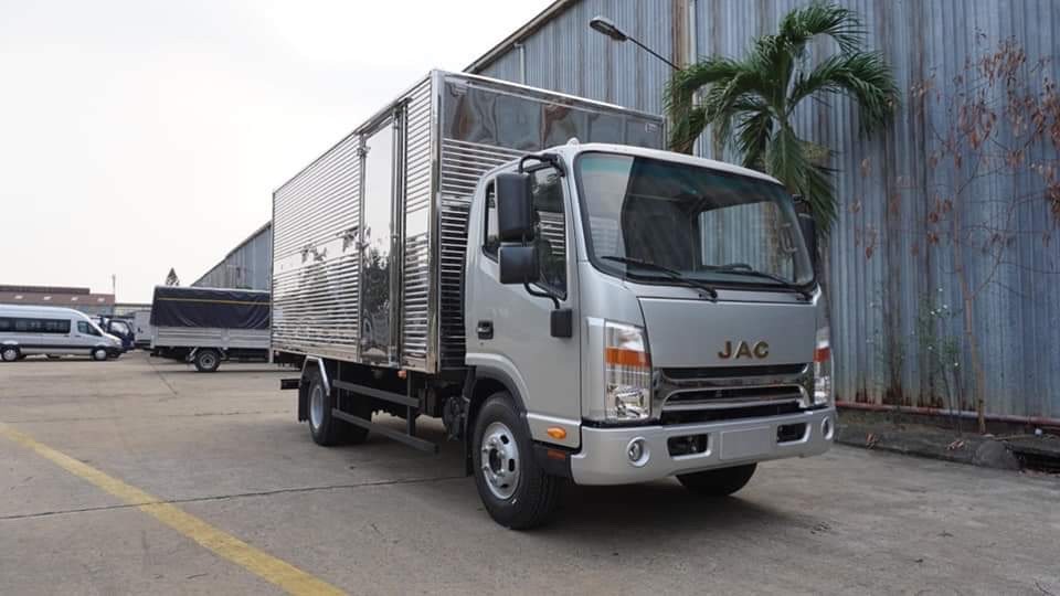 JAC 3.5 टन ट्रक