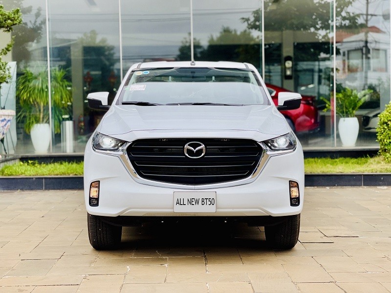 Ngoại thất xe bán tải Mazda BT-50