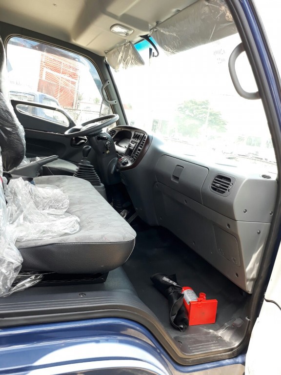 Interior do camião Hyundai HD88