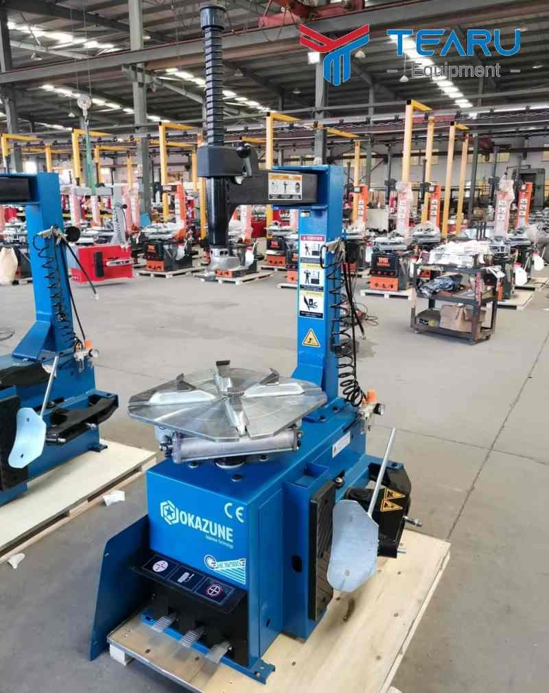 Thiết bị cho cửa hàng lốp xe tải