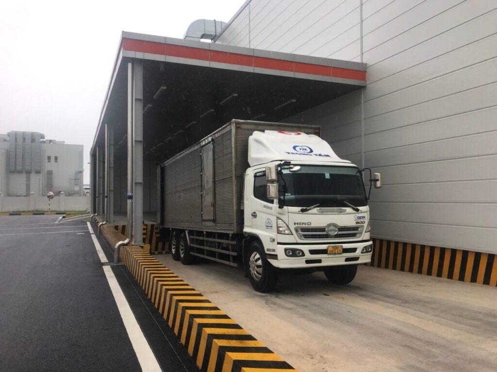 xe vận tải quảng nam