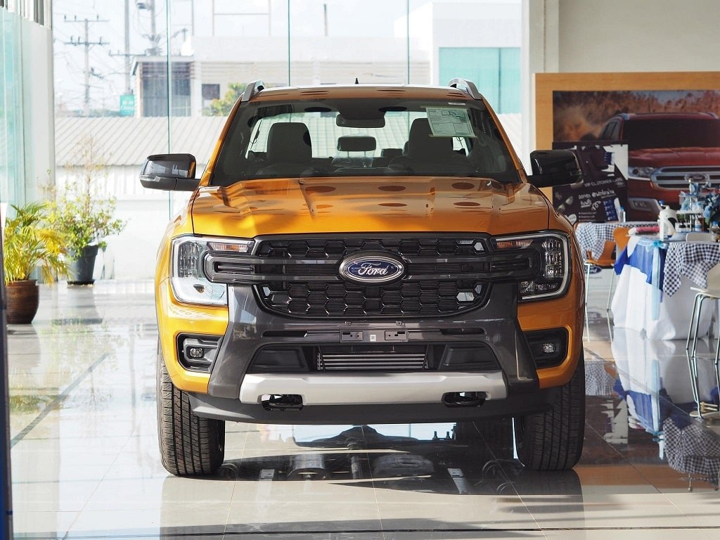 xe ban tai ford ranger