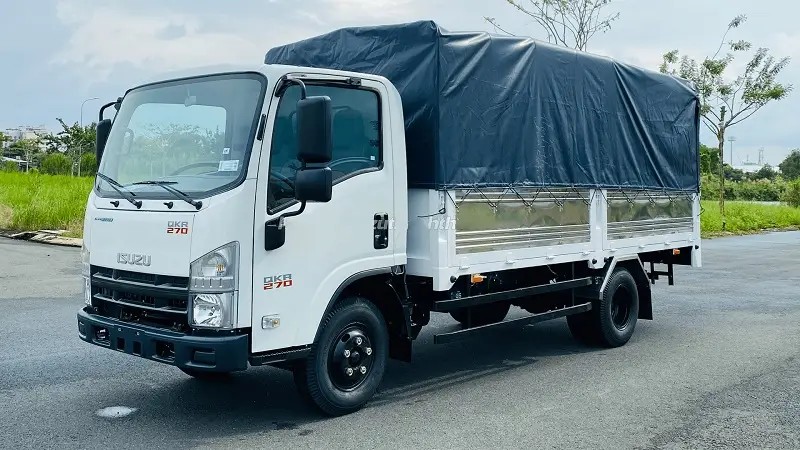 Đánh giá chi tiết ISUZU QMR77HE5