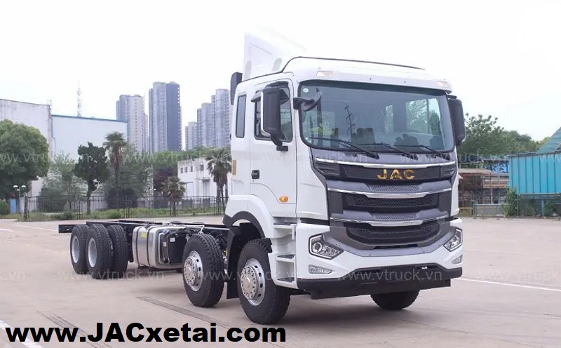 Ngoại thất xe tải Jac 4 chân K5