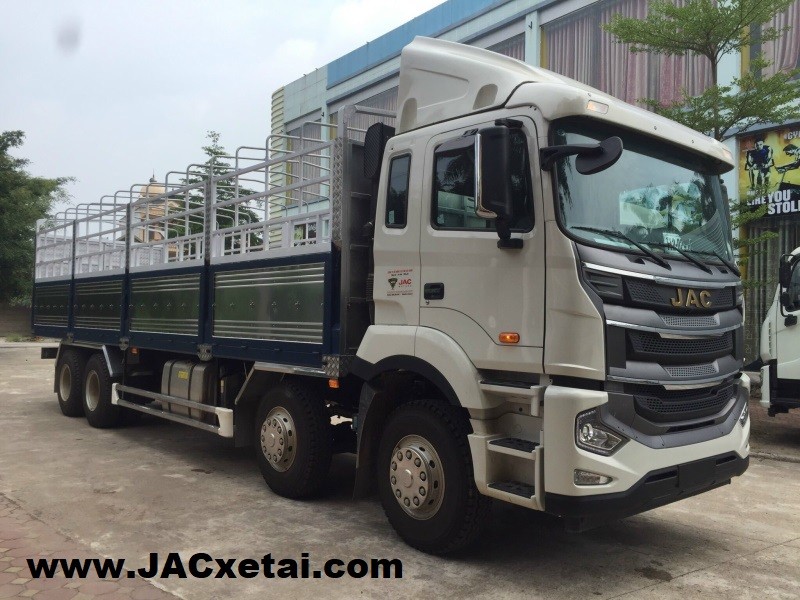 Xe tải Jac 4 chân K5 phiên bản mới