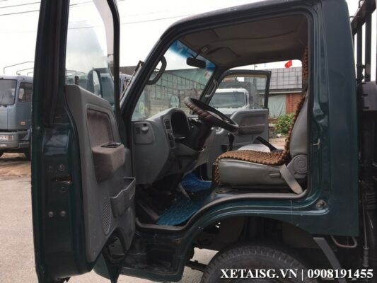 Góc chụp khác của xe tải thùng lửng cũ Kia K3000