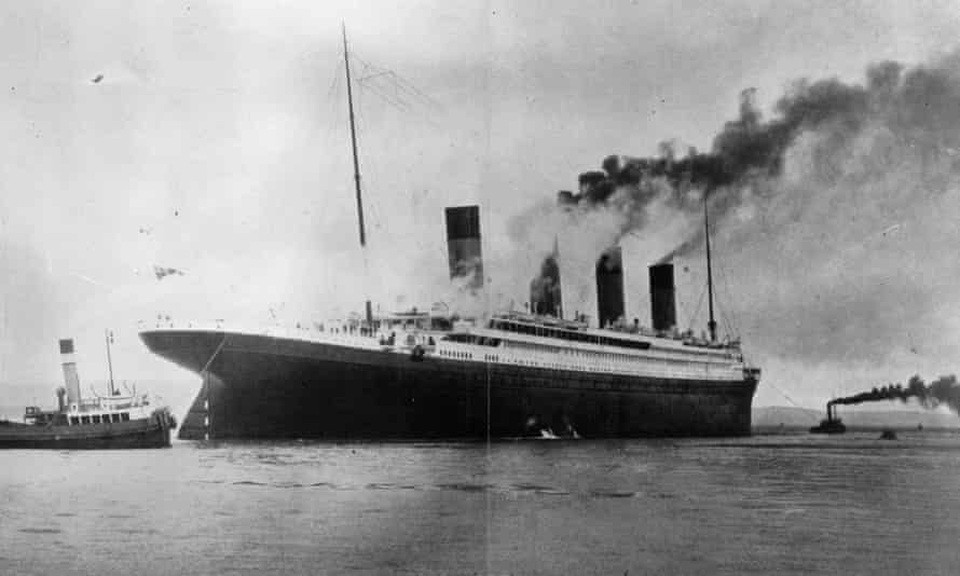 Tàu Titanic (RMS Titanic) sau khi rời cảng Queenstown (Ireland), vào ngày 11/4.