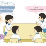 Ví dụ về đối tượng tự nhiên: núi, sông, hồ, sa mạc và các loài thực vật