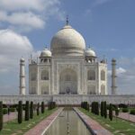 Đền Taj Mahal với kiến trúc đối xứng