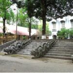 Bậc thềm đá chạm rồng điện Kính Thiên, thể hiện sự tinh xảo của kiến trúc thời Lê Sơ
