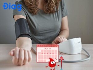 Huyáº¿t Ã¡p Ã¡o choÃ ng tráº¯ng cÃ³ thá»ƒ lÃ  nguyÃªn nhÃ¢n tÄƒng huyáº¿t Ã¡p khi hÃ nh kinh