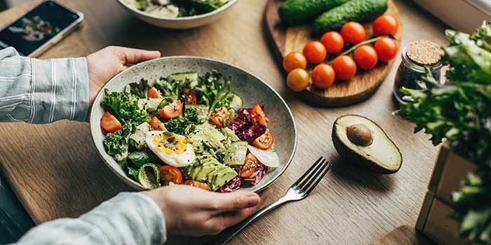 Nhai kỹ thức ăn giúp giảm cân hiệu quả