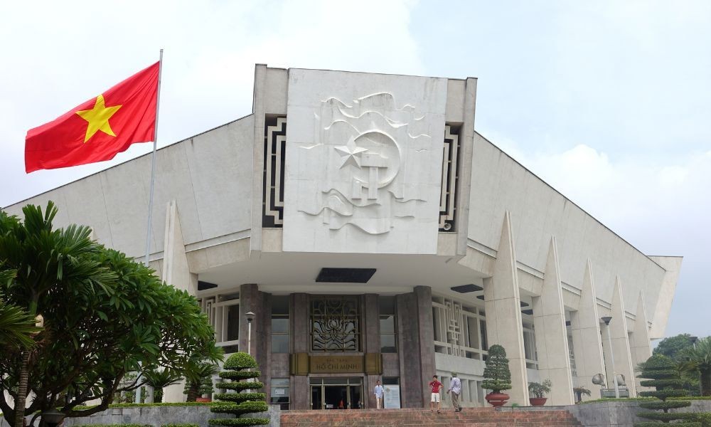 Bảo tàng Hồ Chí Minh là nơi lưu giữ hành trình ra đi cứu nước và làm cách mạng của Bác Hồ