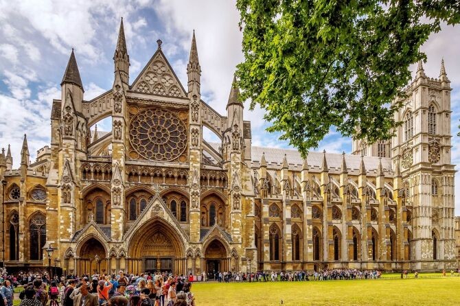 kiến trúc gothic tráng lệ của tu viện westminster