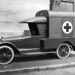 Xe cứu thương Chalmers ở Montréal (Canada) năm 1920