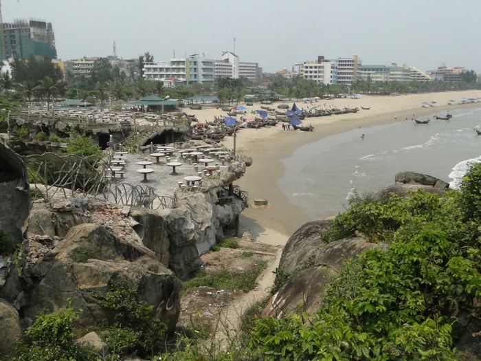 Bình minh rực rỡ trên biển Sầm Sơn