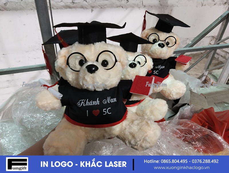 Các loại gấu in hình tặng quà tốt nghiệp