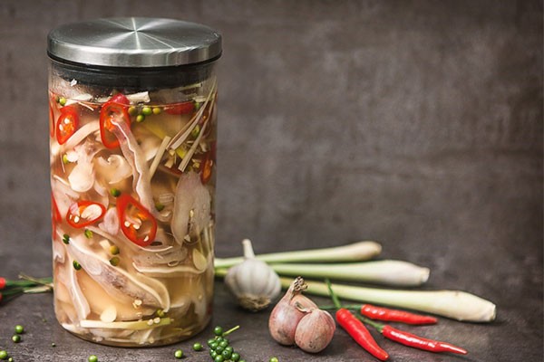 cách làm tai heo ngâm nước mắm nhanh gọn, siêu ngon