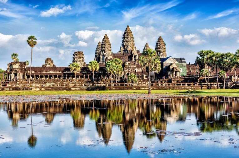 Đền Angkor Wat, Campuchia, một công trình kiến trúc Khmer cổ đại tiêu biểu