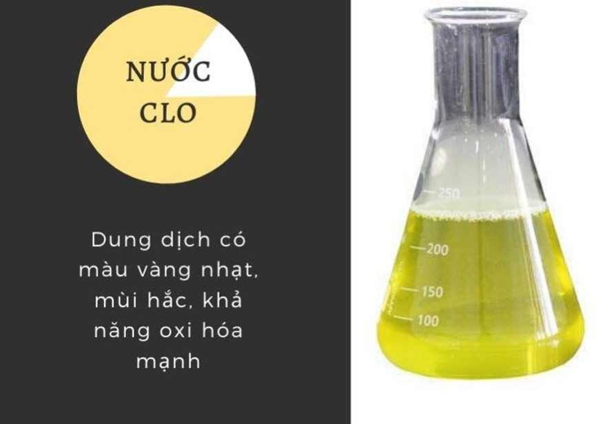 Clo dạng lỏng hoặc khí đều có màu vàng nhạt và rất độc nếu dùng ở liều lượng cao.