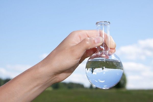 Tầm quan trọng của việc xác định độ mặn trong nước biển