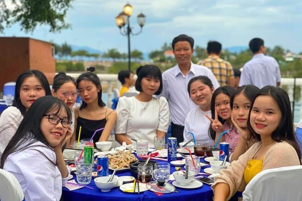 Gợi ý thực đơn liên hoan lớp hấp dẫn
