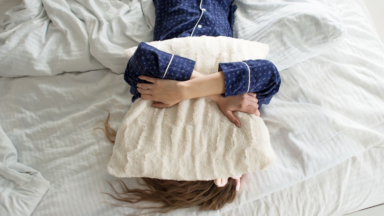 Hangxiety: Nguyên nhân và cách đối phó