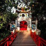 Hồ Gươm – Ốc đảo xanh giữa lòng Hà Nội