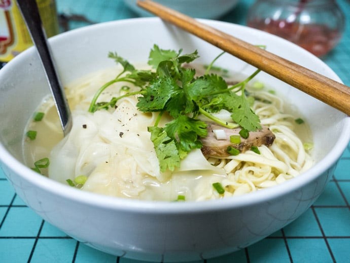 Hoi An Street Food Wonton Noodle Soup
