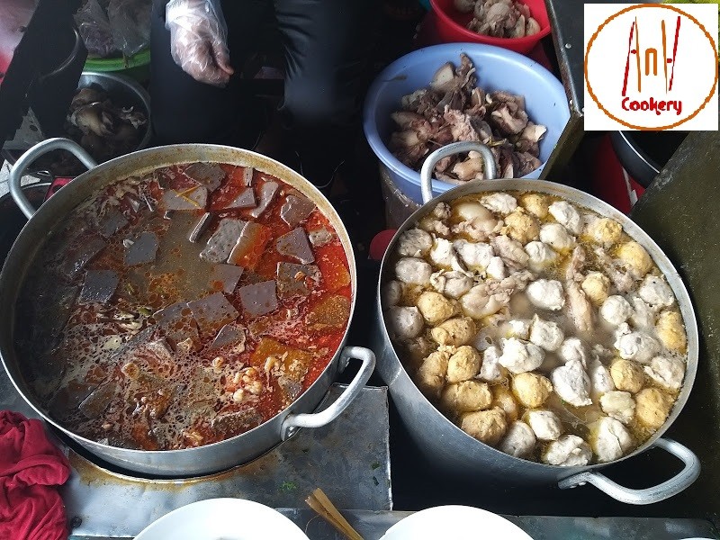 Bún bò Huế
