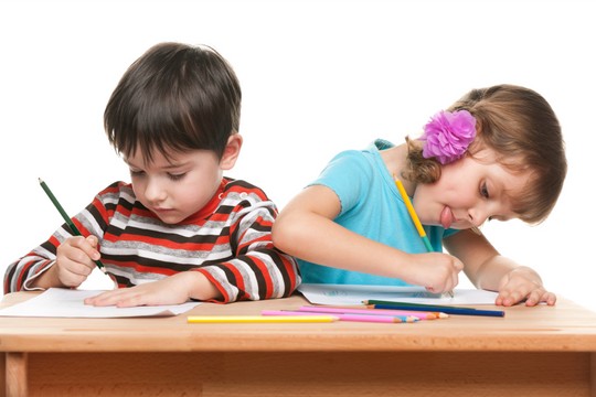 Bài tập về nhà giúp học sinh củng cố kiến thức và rèn luyện kỹ năng sau giờ học