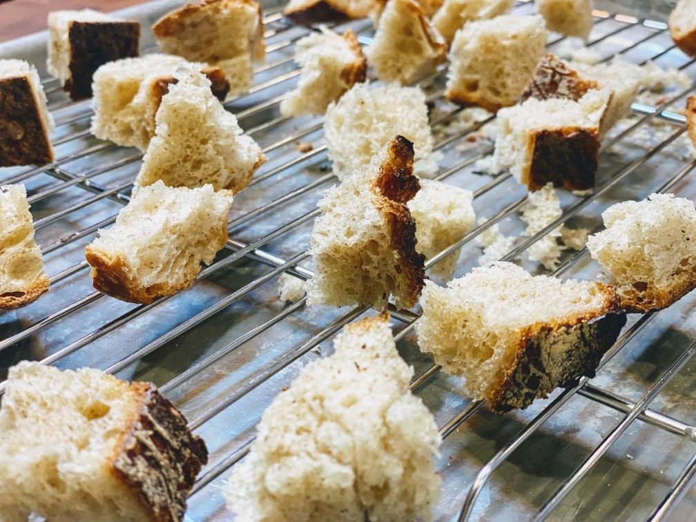 Bánh mì đã được sấy khô