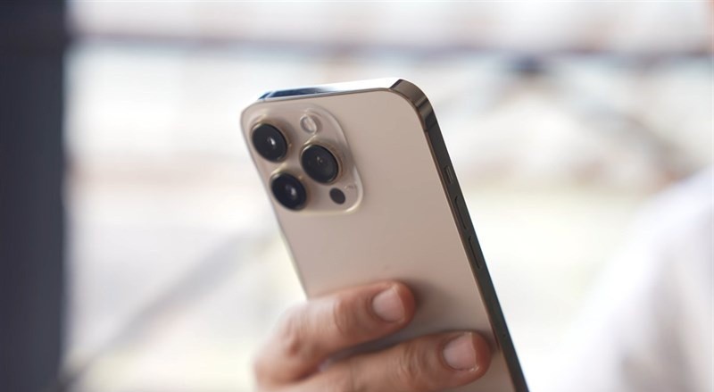 So sánh kích thước iPhone 13 Pro Max với các dòng iPhone khác